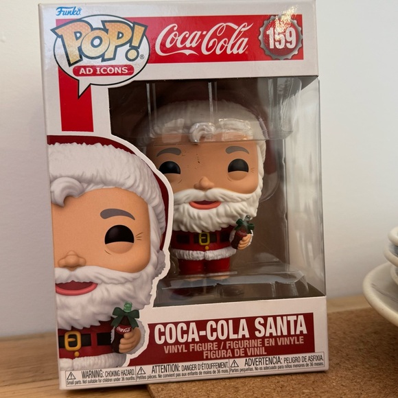 Funko Pop Coca-Cola Santa - Picture 1 of 3